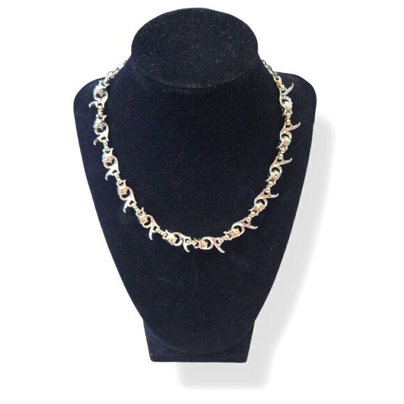 Vintage Sarah Coventry Cool Surrender Smokey Gray Silver Necklace - Picture 9 of 9